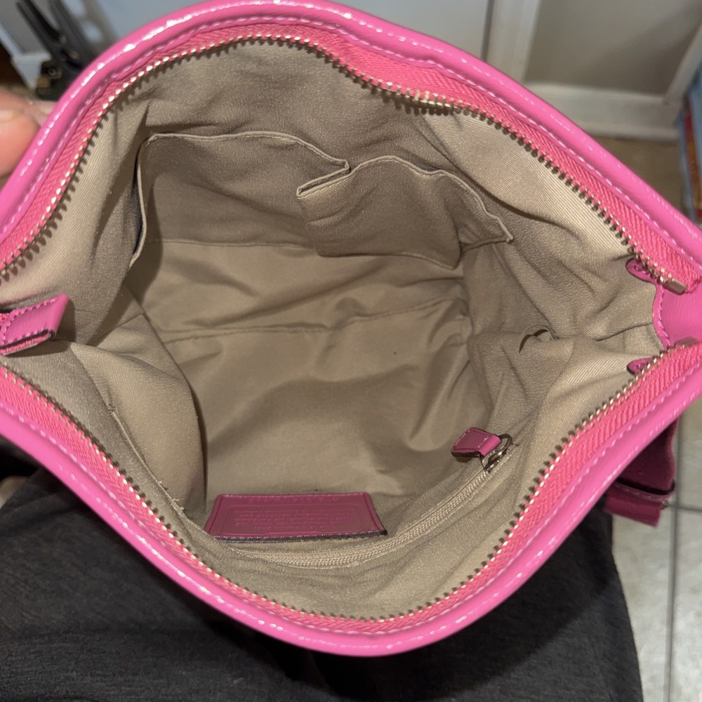 Coach Canvas Pink Crossbody Bag Signature Purse Tote W/ Adjustable Strap - Picture 10 of 12